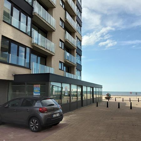 Koksijde Zeedijk La Digue 102 Appartement Met Garage - Lateraal Zeezicht Екстериор снимка