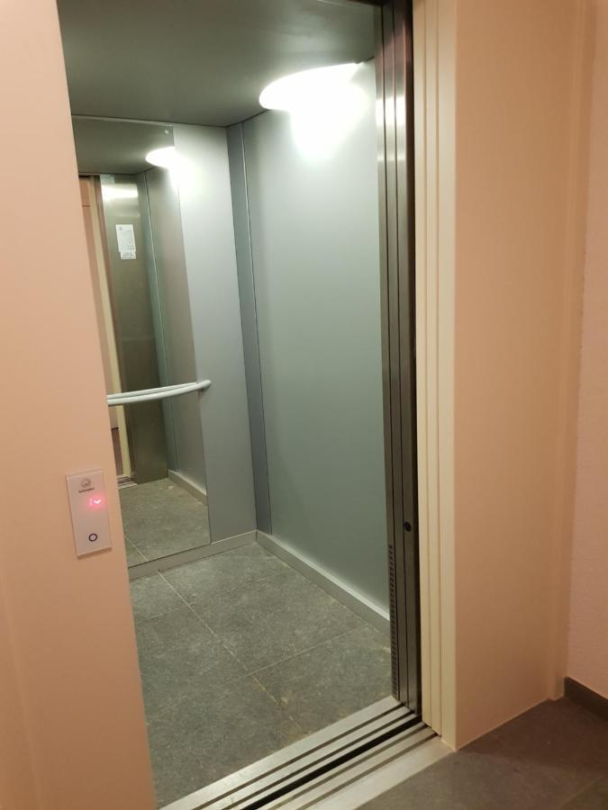 Koksijde Zeedijk La Digue 102 Appartement Met Garage - Lateraal Zeezicht Екстериор снимка